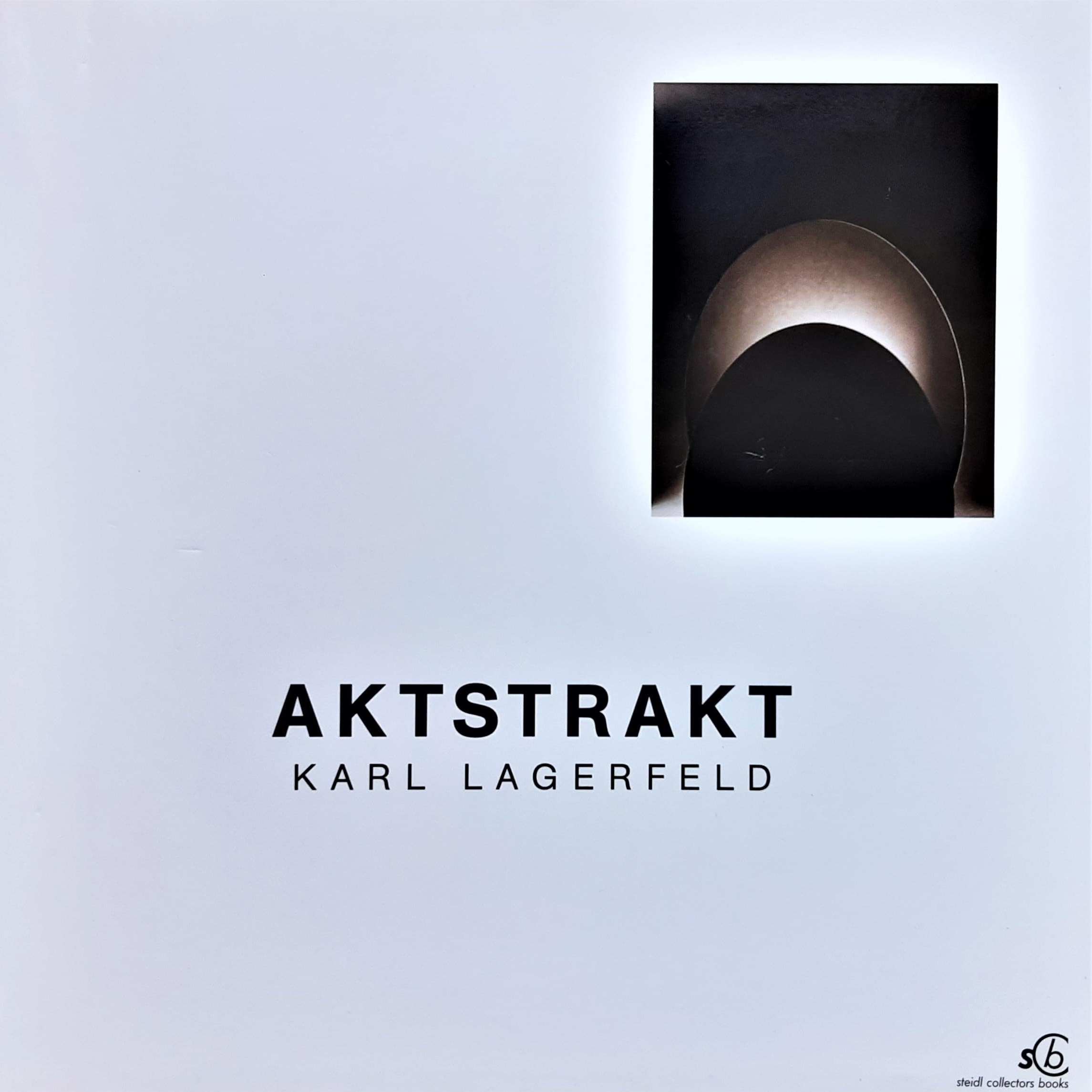 Karl Lagerfeld, Aktstrakt